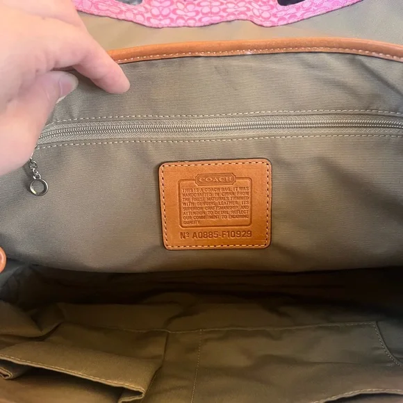 Coach Rare Pink and Brown Signature Ashley Flap Hampton Soho Shoulder Bag - Picture 7 of 8